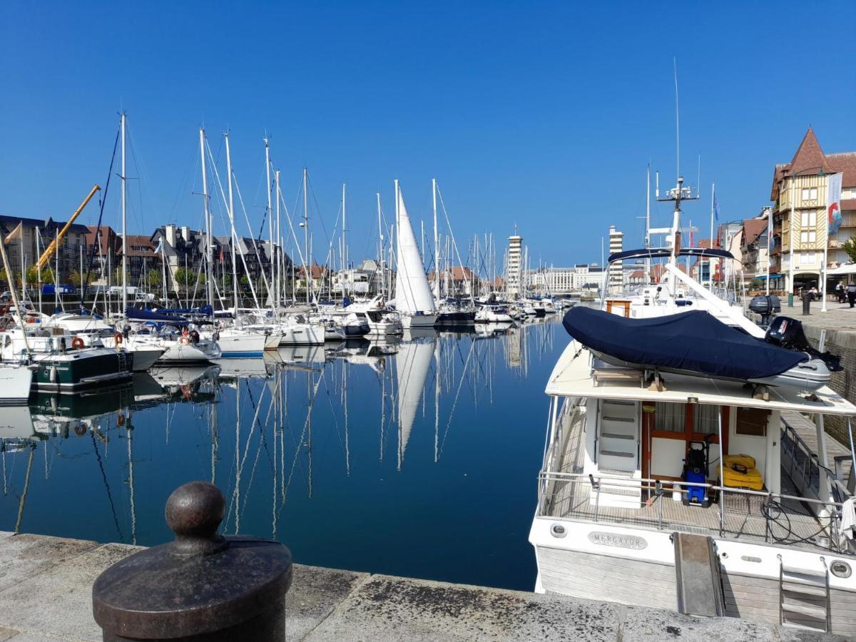 Studio Les Marinas-14 By Interhome Deauville Ngoại thất bức ảnh